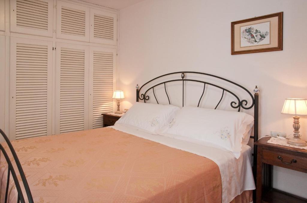 أولبيا Bed&Breakfast Chiara الغرفة الصورة